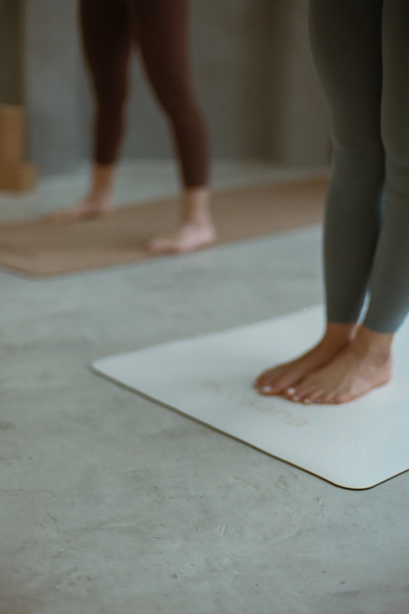 Dove White Mat